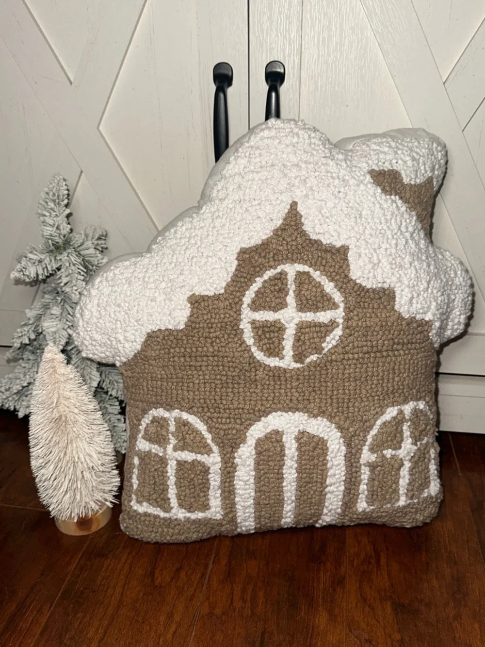 Holiday Gingerbread House Decorative Pillow